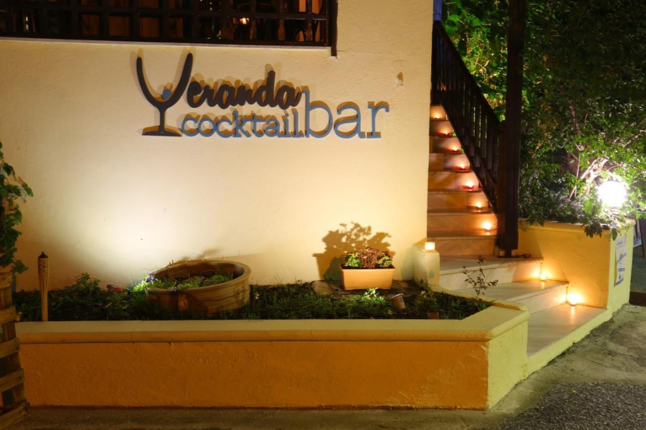 Hotel Magdalena Pefkochori Exterior photo