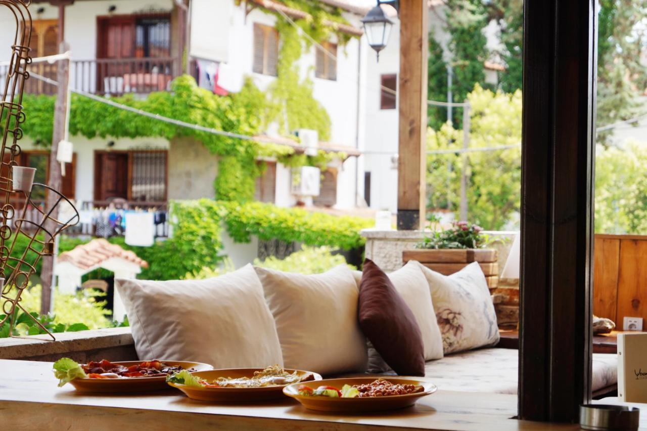 Hotel Magdalena Pefkochori Exterior photo